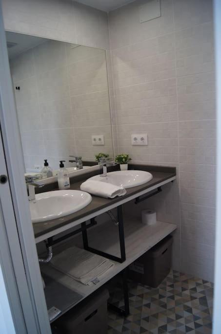 Roch - Stylish Apartment Near Metro Sevilla Eksteriør bilde