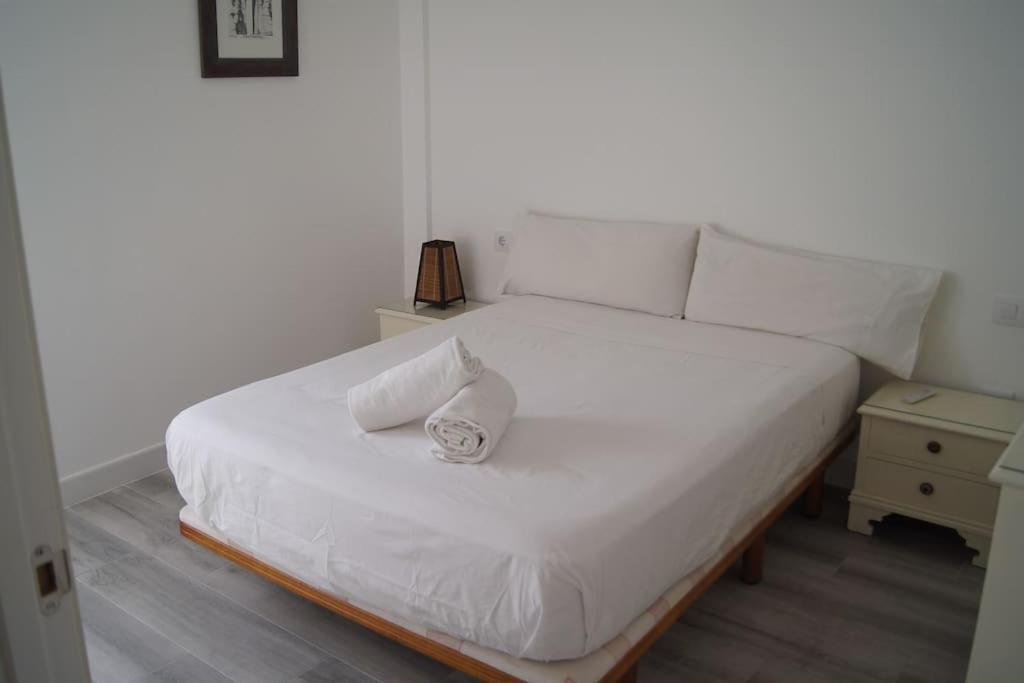 Roch - Stylish Apartment Near Metro Sevilla Eksteriør bilde